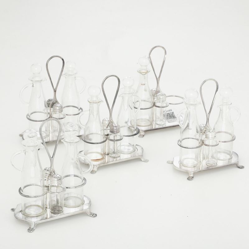 Cinque acetoliere. Argenteria italiana del XX secolo  - Auction Silverware - Cambi Casa d'Aste