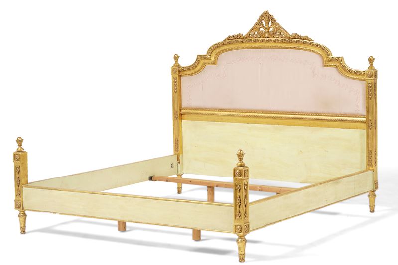 Letto in legno intagliato e dorato, XX secolo  - Auction Antique - Cambi Casa d'Aste