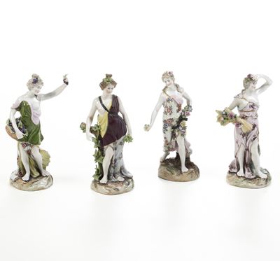 Quattro Figurine "allegorie delle Stagioni".manifattura Indeterminata, XX Secolo.