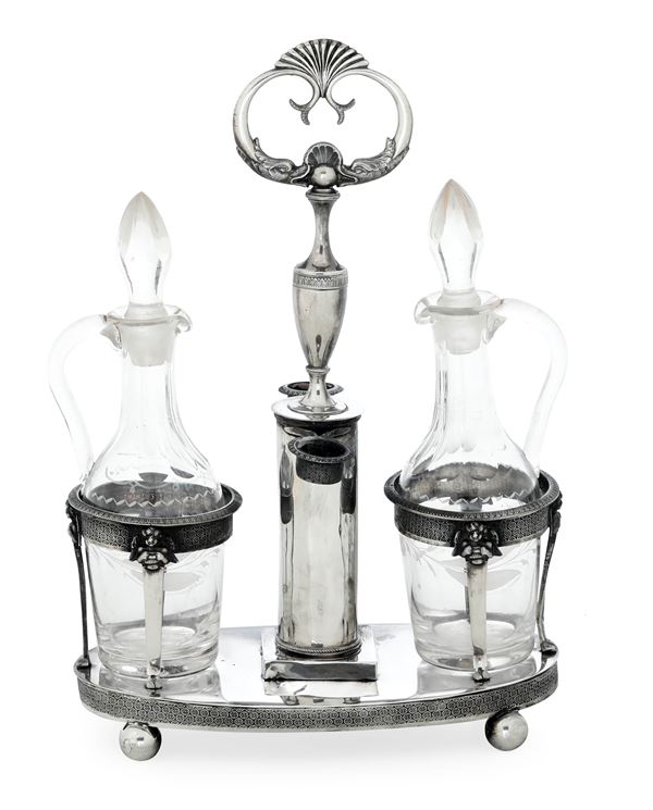 Acetoliera. Genova, XIX secolo. Marchio dell'argentiere A G  (non identificato)