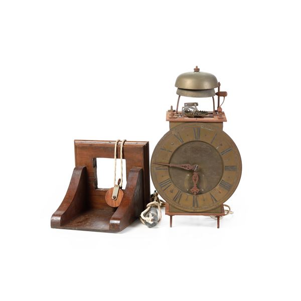 Orologio a lanterna in metallo. XIX-XX secolo