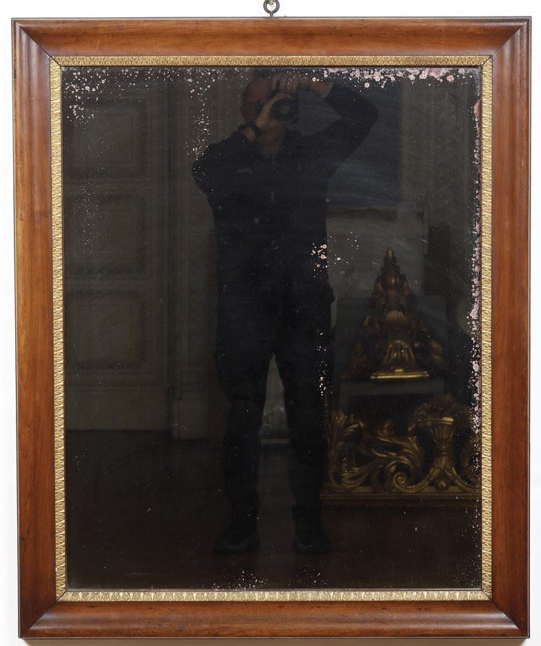 Specchio con cornice in legno e fregio dorato, XIX secolo  - Asta Antiquariato - Cambi Casa d'Aste