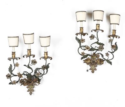 Coppia di Appliques a Tre Luci