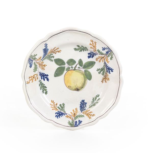 Piatto. Pavia, seconda metà del XVIII secolo.