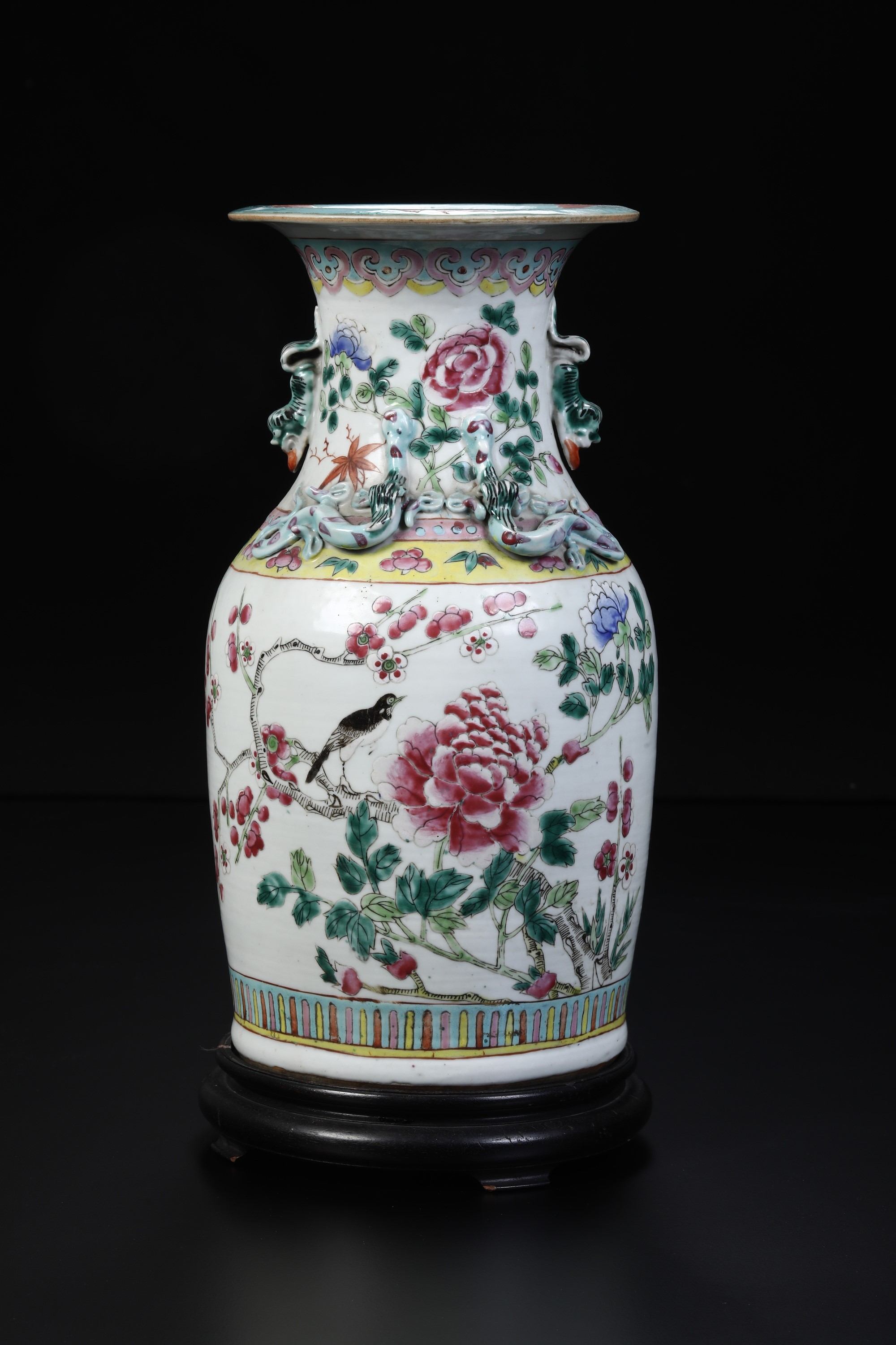Vaso in Porcellana. Cina