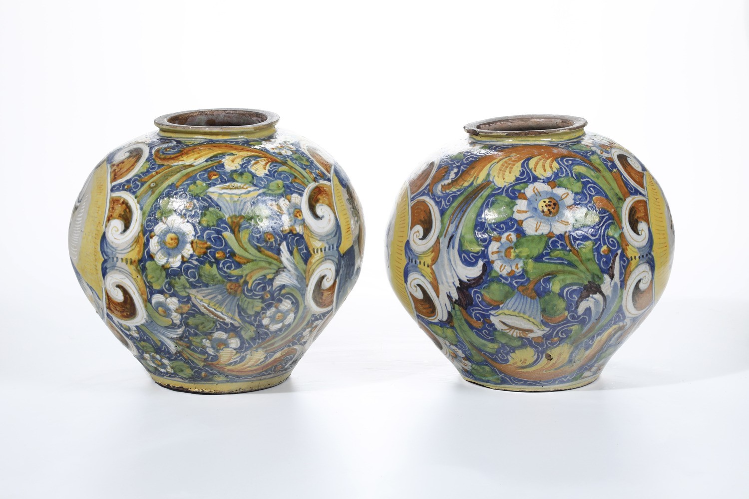 Coppia di Vasi Globularivenezia, Bottega di Mastro Domenego, Seconda Metà del XVI Secolo