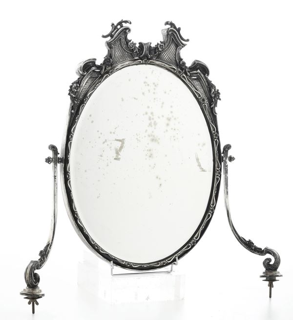 Specchiera basculante per toilette in ottone argentato in stile settecentesco, XX secolo