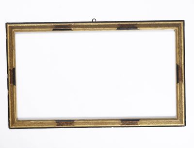 Cornice in Legno Intagliato, Dorato e Inciso. Marche Metà XVIII Secolo