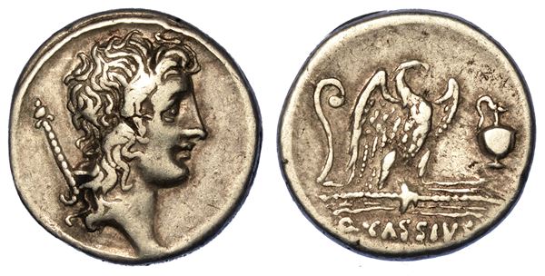 CASSIA. Q. Cassius Longinus, 55 a.C. Denario.