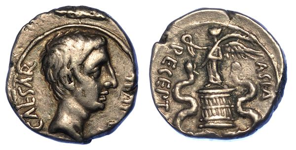 OTTAVIANO, 44-27 a.C. Quinario, anni 29-28 a.C. Brundisium o Roma.