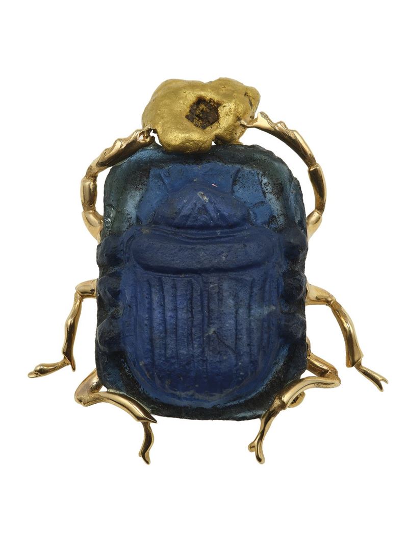 Spilla "scarabeo" con pasta vitrea incisa  - Asta Fine Jewels - Cambi Casa d'Aste
