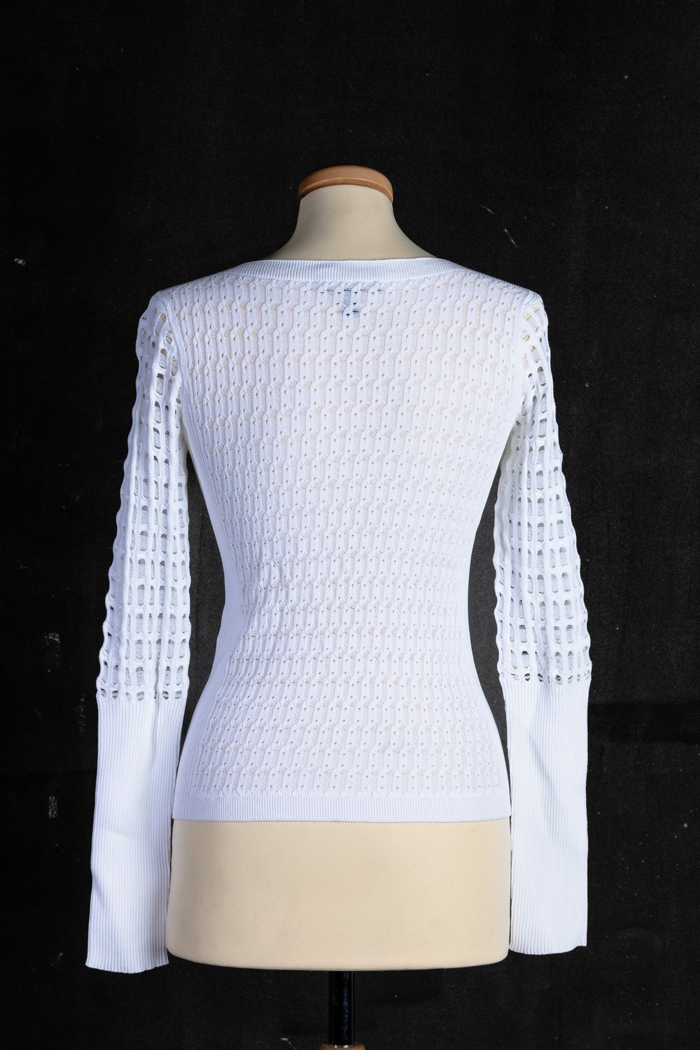 Louis Vuitton Lotto di 4 Capi: Maglioncino Bianco a Mezza Manica- Codice Identificativo N. Rw182w...