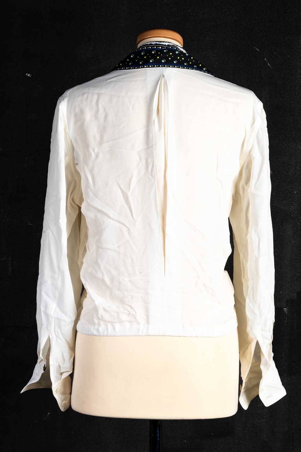 Louis Vuitton Lotto di 3 Capi: Maglioncino in Cotone Codice Identificativo N. Rw181a Fwi Fekl89 T...