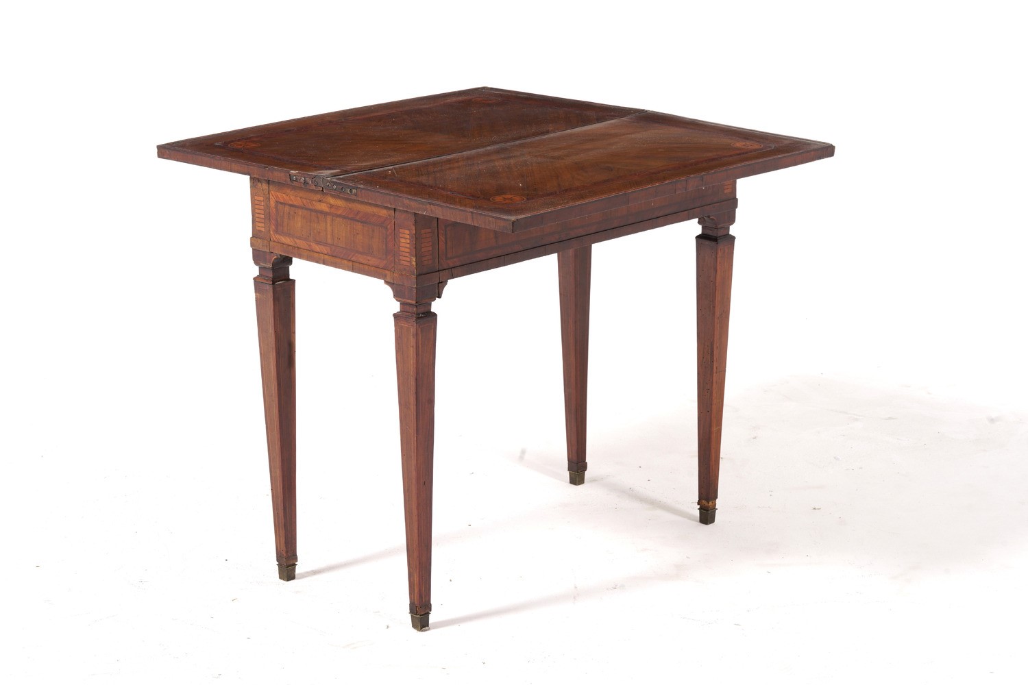 Tavolo da Gioco in Legno Lastronato ed Intarsiato. XVIII-XIX Secolo