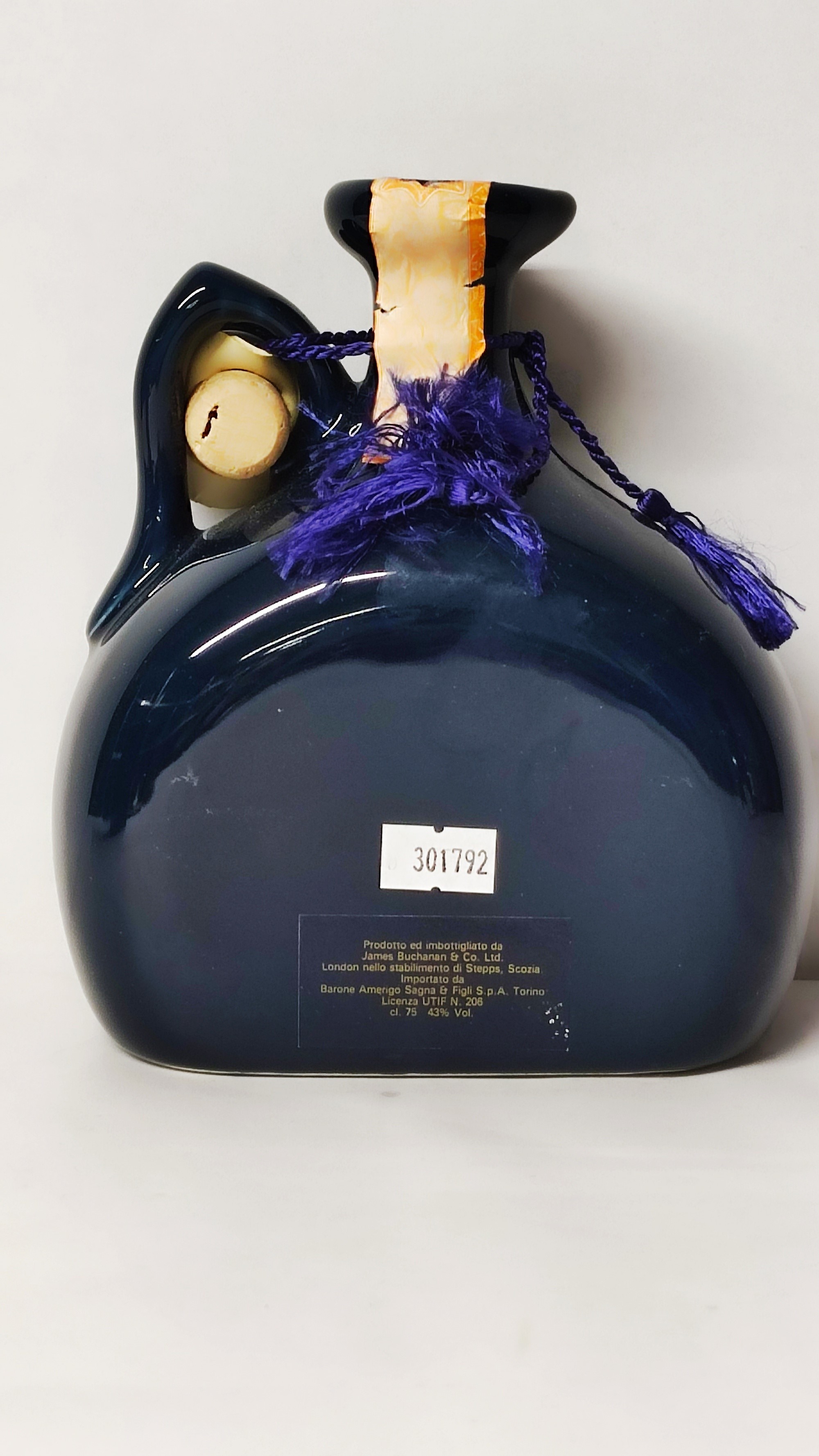 Buchanan's Ceramica, Whisky