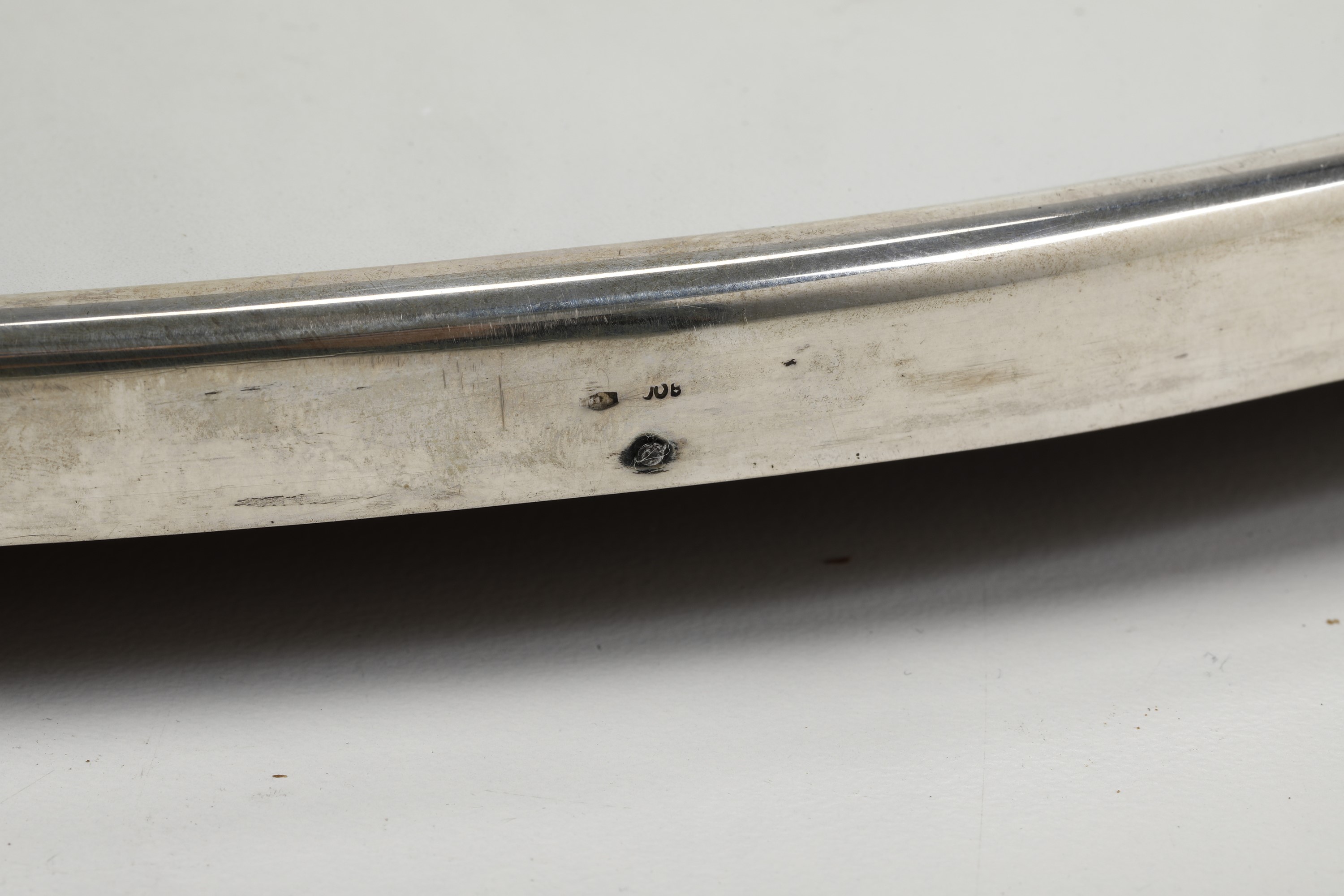 Presentoire a Specchio. Argenteria Italiana del XX Secolo, Argentiere Cesa, Alessandria