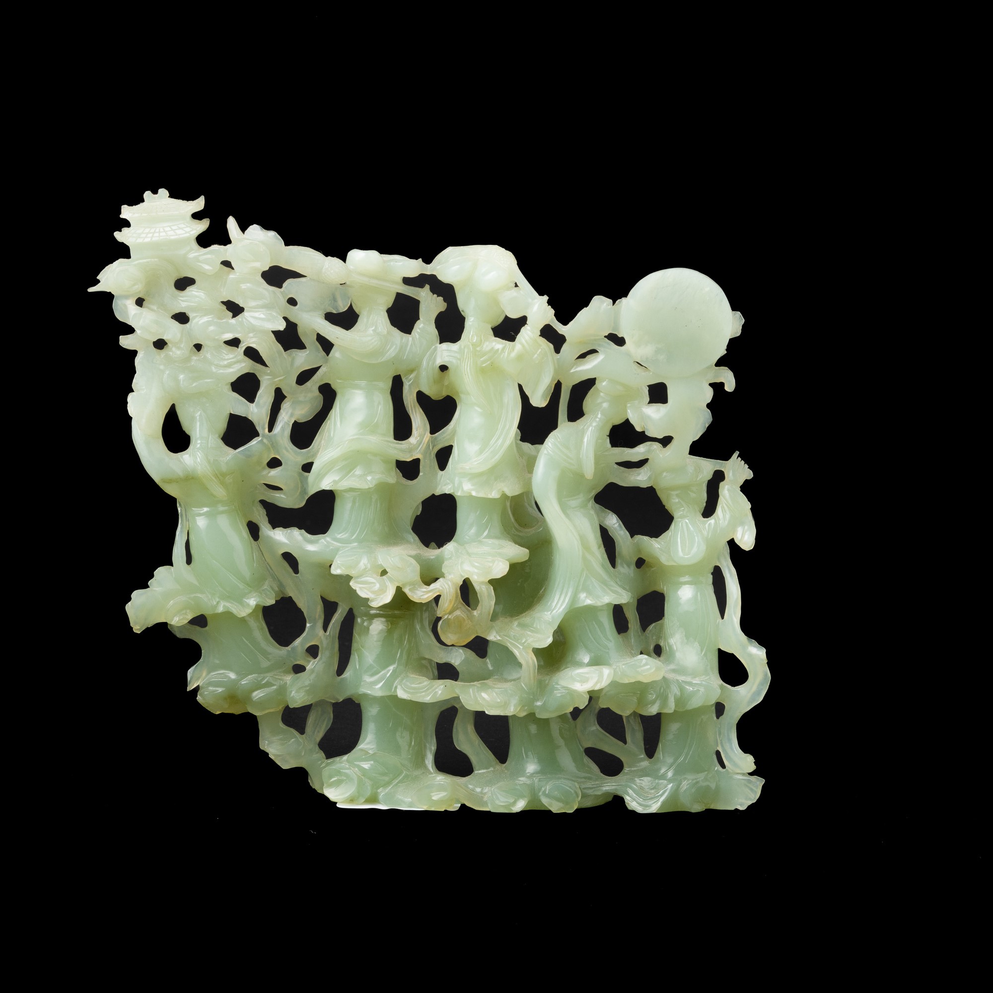 Gruppo in Giada Scolpito e Traforato Raffigurante Fanciulle, Cina, Dinastia Qing, XIX Secolo