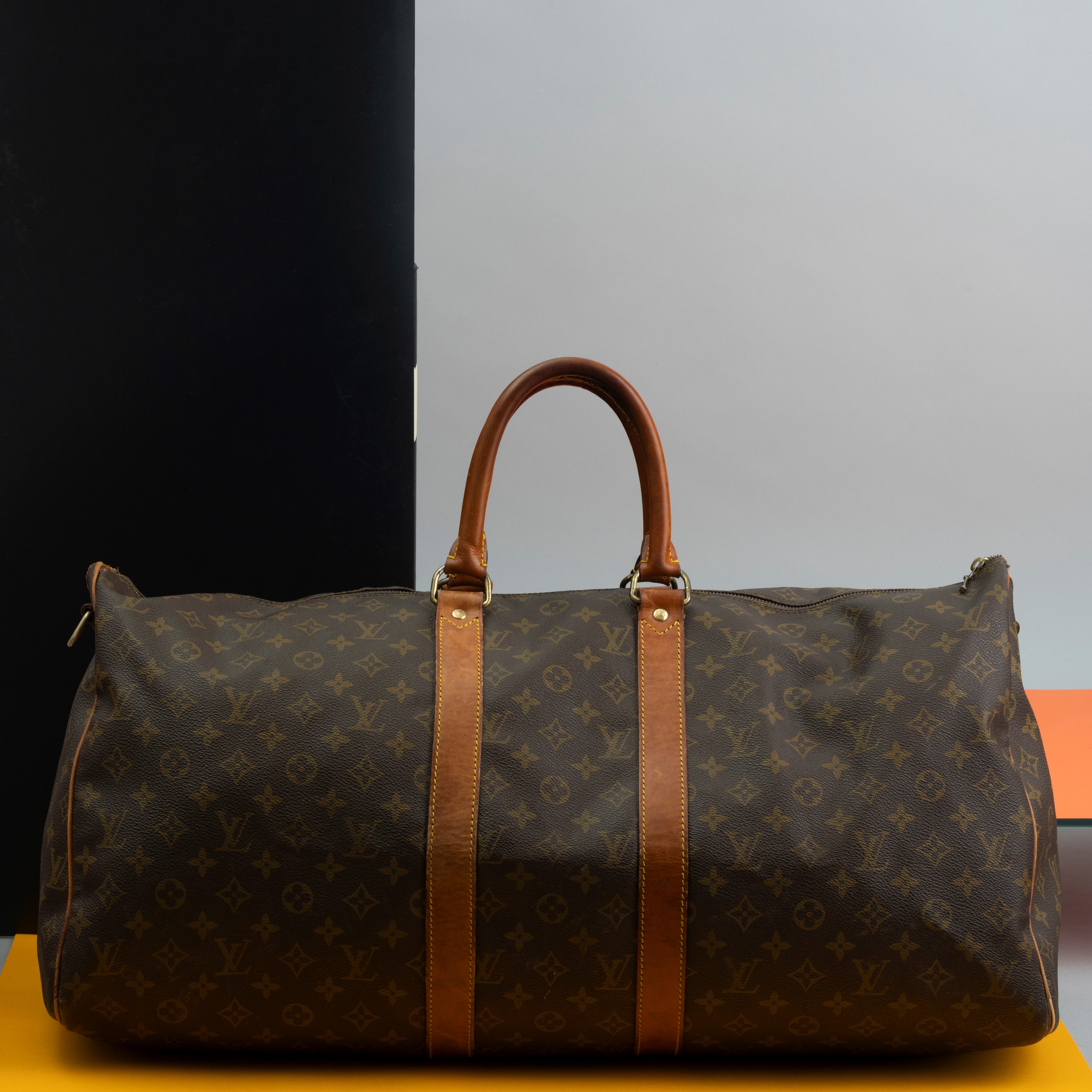 Louis Vuitton Borsone Keepall, Difetti, Rotture ai Manici, Scuciti