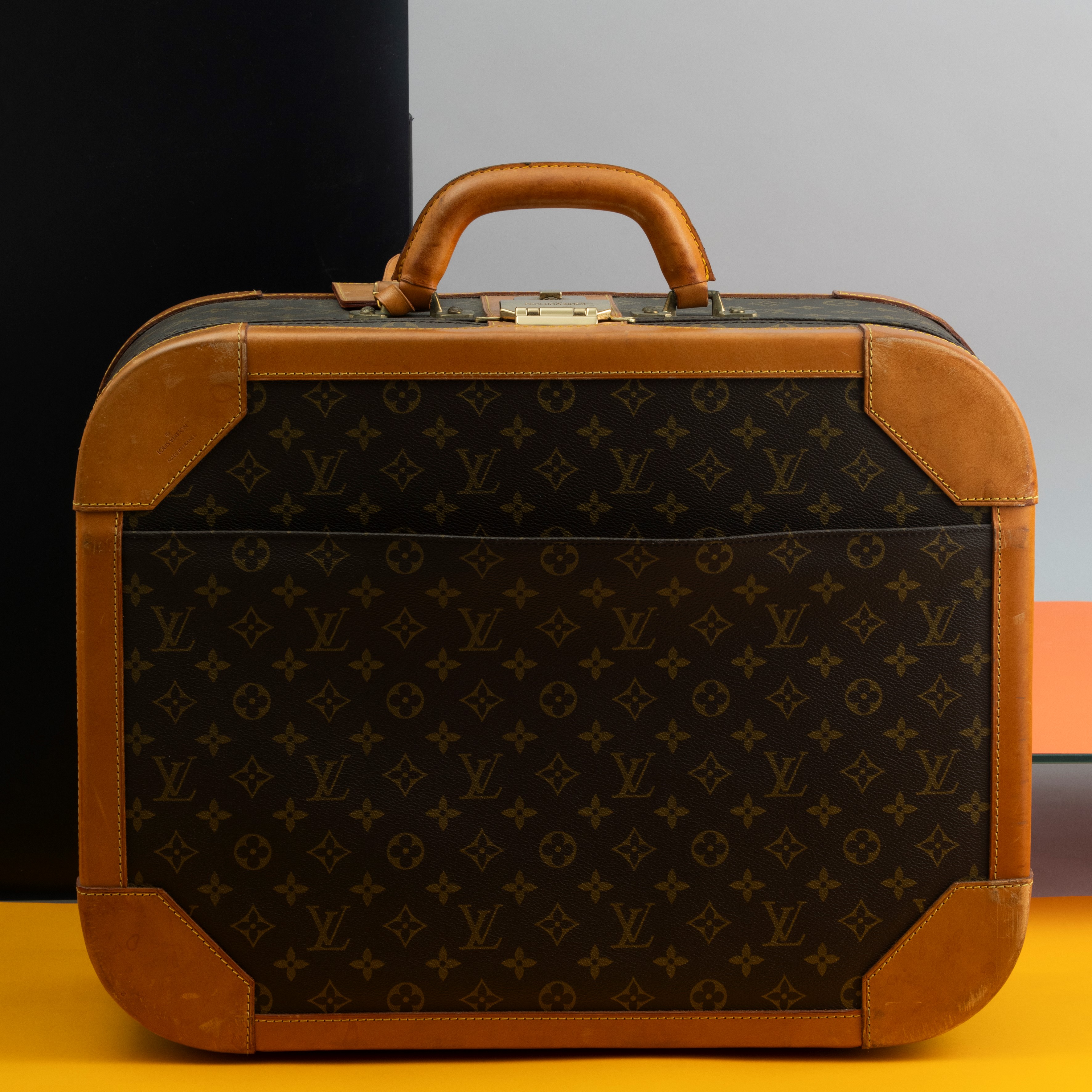 Louis Vintage Lotto di Due Valige Rigide, Piccola 50x40x20 CM, una Macchie All'interno, Rottura V...