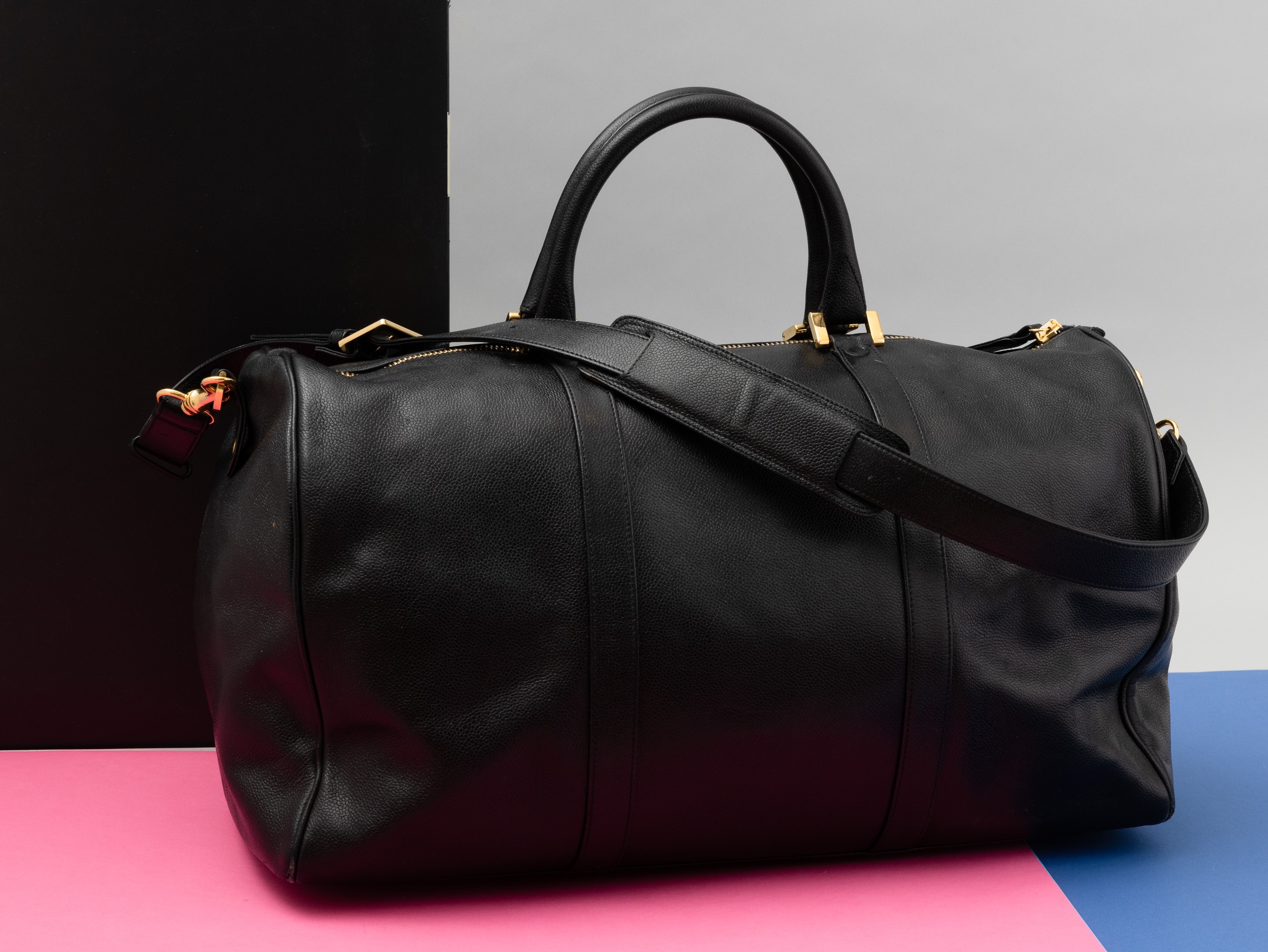 Chanel Borsone da Viaggio in Pelle Nera con Tracolla, Codice Chanel 4896947, Difetti, in Ottime C...