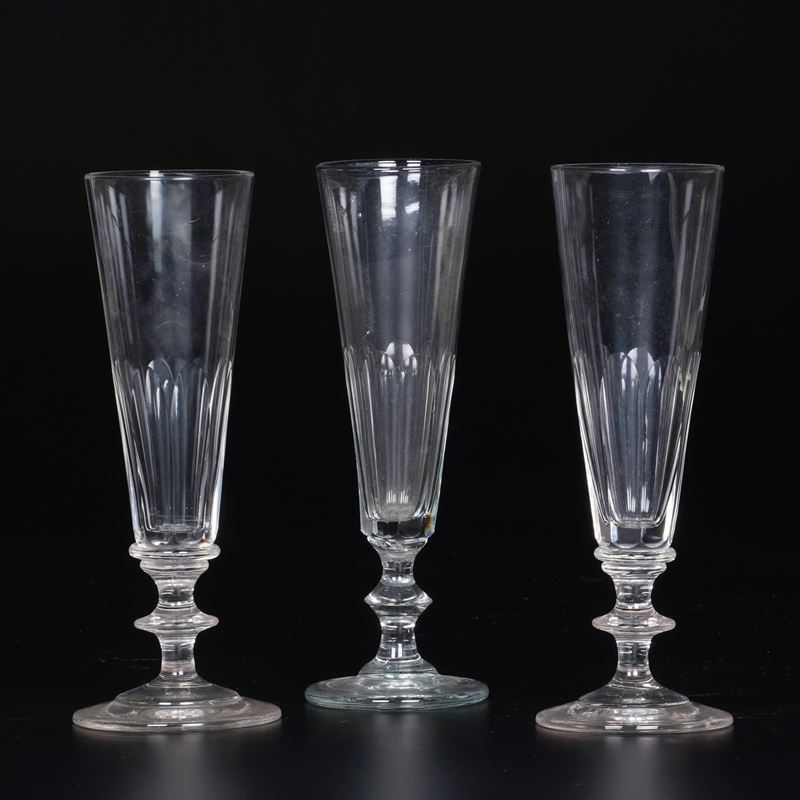 Nove flûtes, XIX secolo.  - Auction Ceramics and glass - Cambi Casa d'Aste