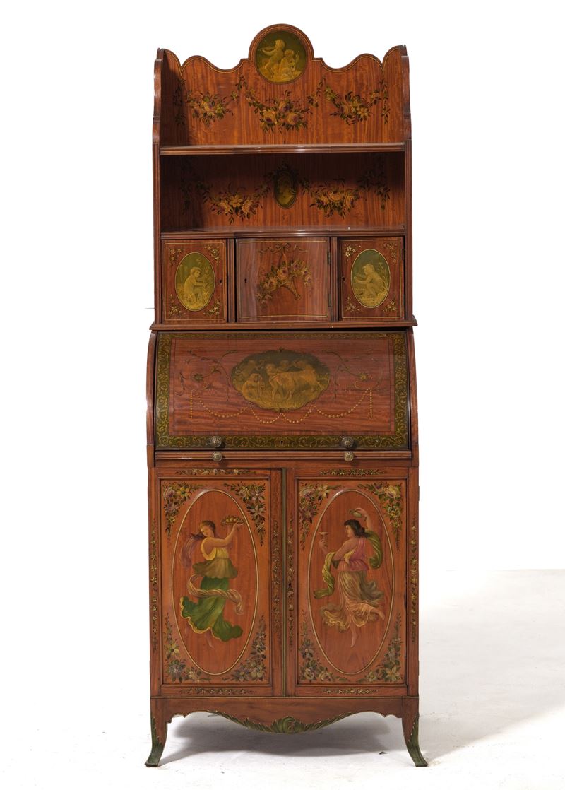 Mobile a due corpi in legno dipinto, Inghilterra inizio XX secolo  - Auction Antique - Cambi Casa d'Aste