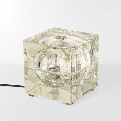 Lampada da Tavolo Mod. Cubosfera