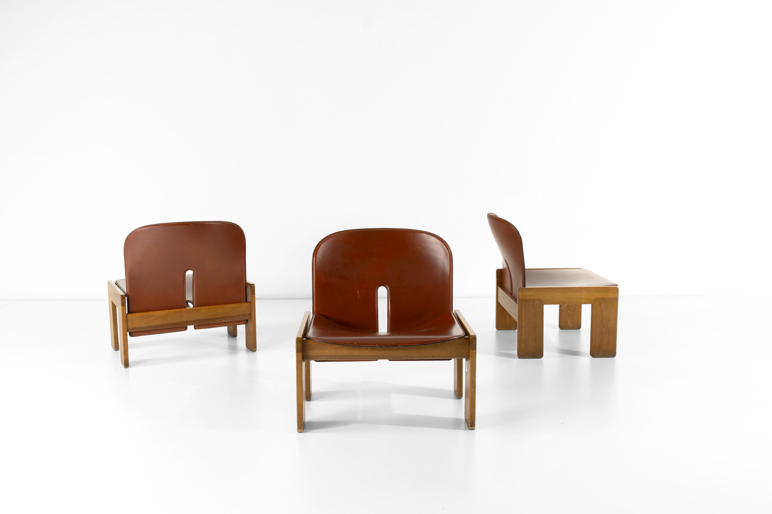 Afra e Tobia Scarpa - Tre Poltrone Mod. 925