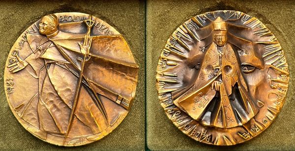 VATICANO. GIOVANNI PAOLO II, 1978-2005. Medaglia in bronzo 1983. Ricordo della visita del papa a Desio.