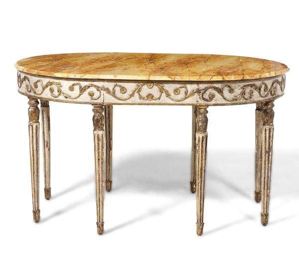 Tavolo in legno laccato e dorato, XVIII-XIX secolo