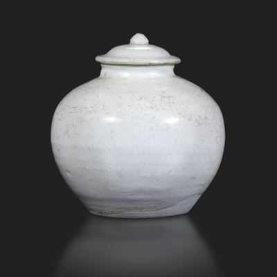 Piccola Giara con Coperchio Ding Type, Cina, Dinastia Song, Epoca Song del Nord (960-1127)