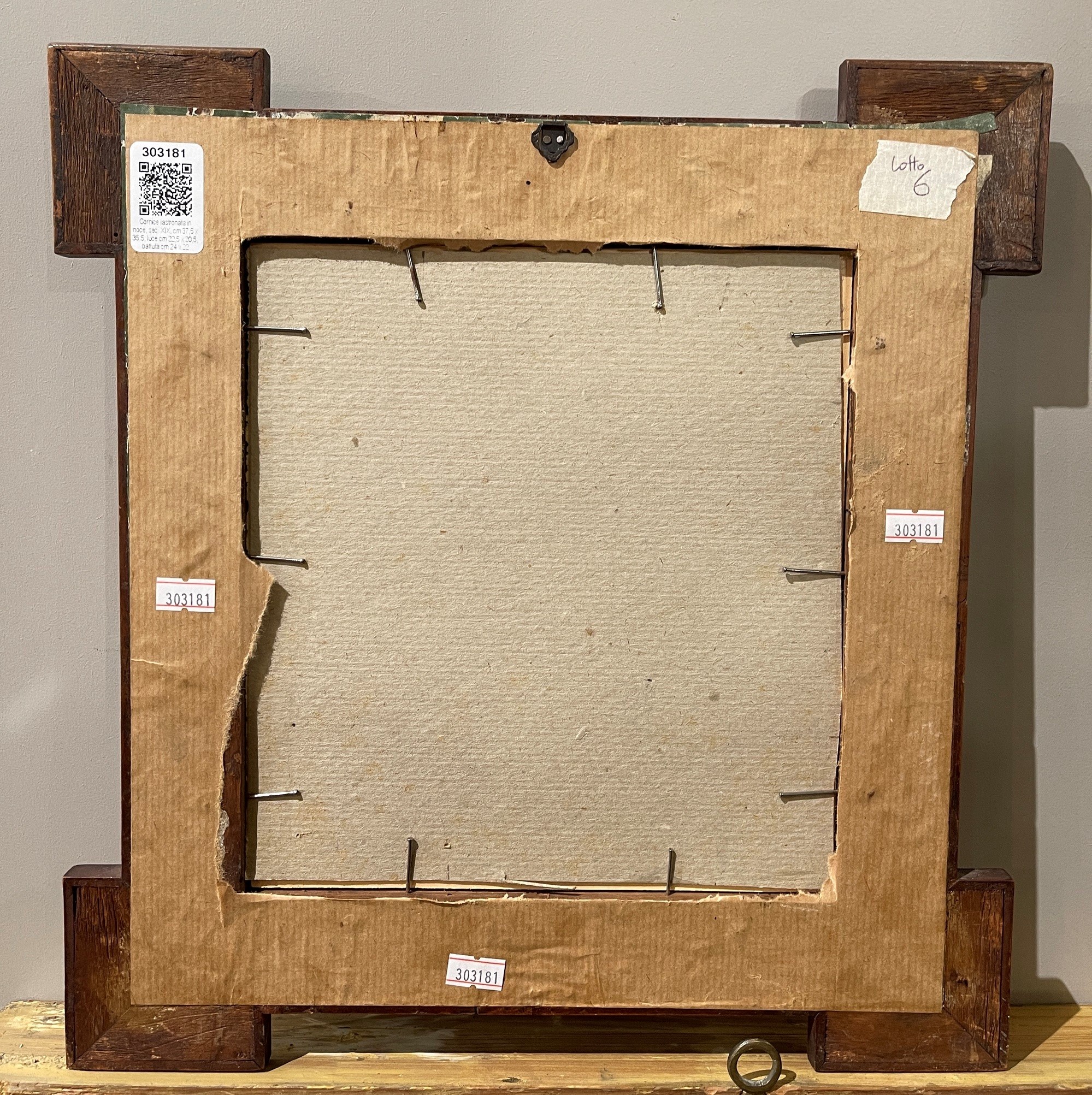 Cornice Lastronata in Noce, XIX Secolo