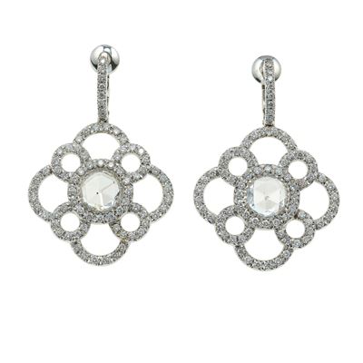 Pederzani, Orecchini con diamanti taglio rosa e diamanti taglio brillante, oro bianco 750/1000