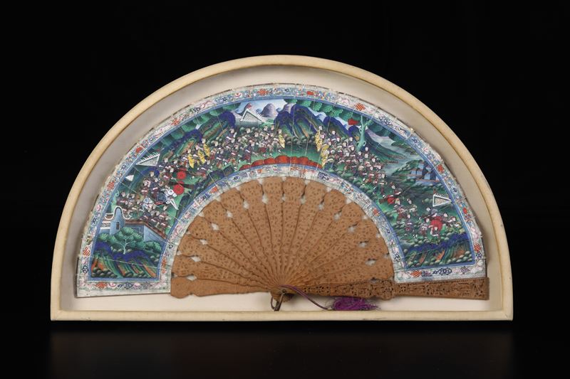 Ventaglio dipinto raffigurante scena di vita comune, Cina, Dinastia Qing, XIX secolo  - Asta Arte Orientale. Parte I - Cambi Casa d'Aste