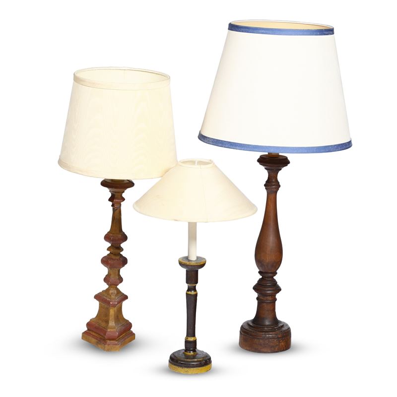 Lotto di 3 lampade in legno tornito  - Auction Antique - Cambi Casa d'Aste