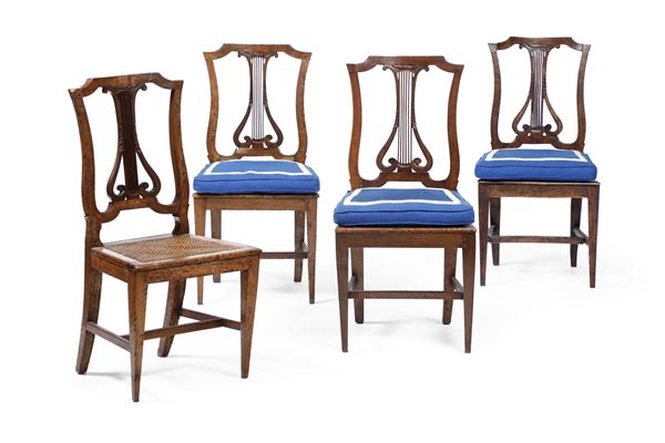 Quattro sedie a lira e divano en suite. XIX secolo