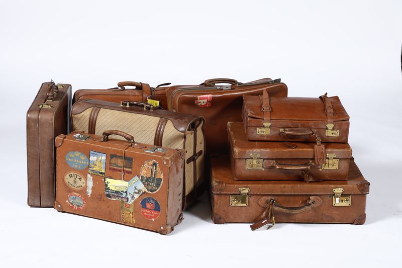 Lotto di 8 valigie diverse  - Auction Antique - Cambi Casa d'Aste