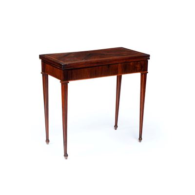 Tavolo da gioco, legno lastronato e filettato, XVIII-XIX secolo