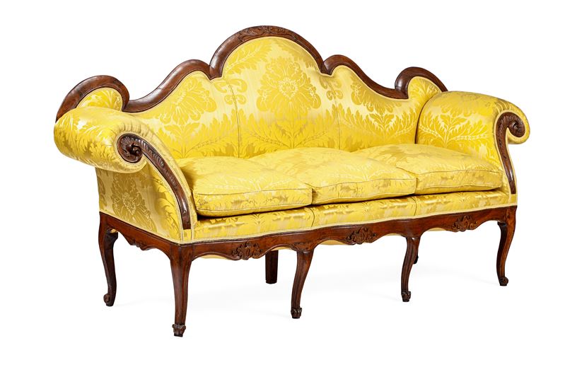 Divano ad orecchioni. Lombardo-Veneto, XVIII secolo  - Asta Dimore Italiane - Cambi Casa d'Aste