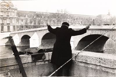 Pont Du Carrousel Et Louvre