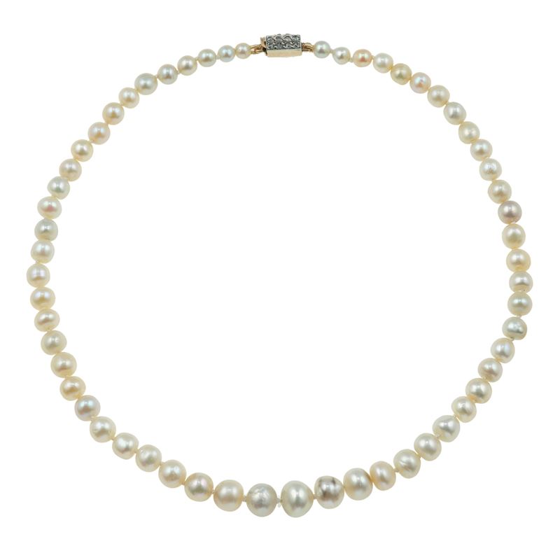 Filo di perle naturali di acqua salata  - Asta Fine Jewels - Cambi Casa d'Aste