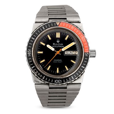 Accutron Snorkel Automatico in Acciaio con Indicazione di Giorno e Data, Ghiera in Bachelite Bico...