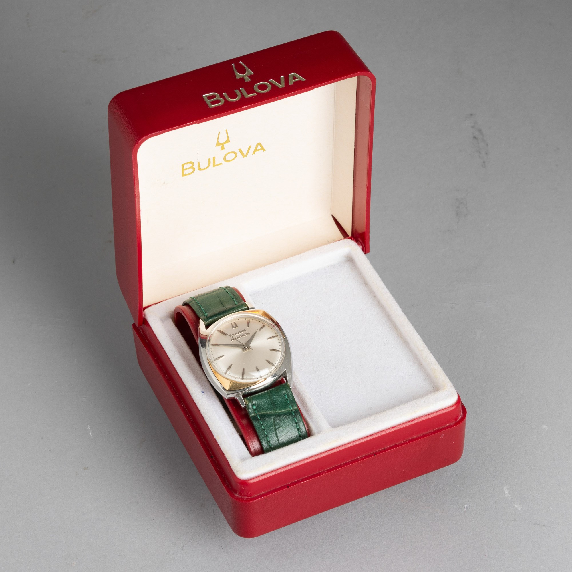 Bulova - Accutron Solo Tempo Quadrante Argentè in Acciaio con Placche in Oro, Movimento Elettrome...