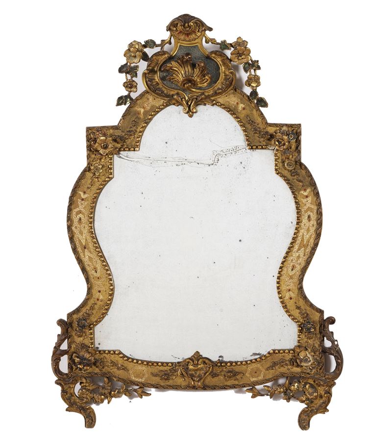 Specchiera da tavolo in legno dorato. XVIII secolo  - Asta Antiquariato - Cambi Casa d'Aste
