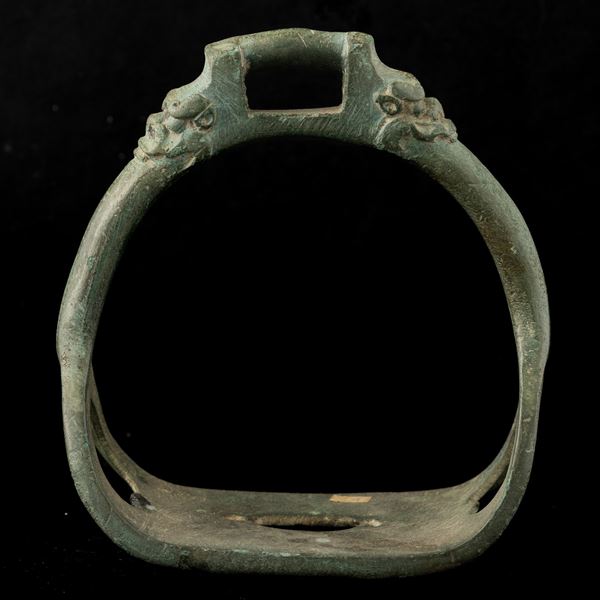 Staffa da cavallo in bronzo, Cina, Dinastia Qing, XIX secolo