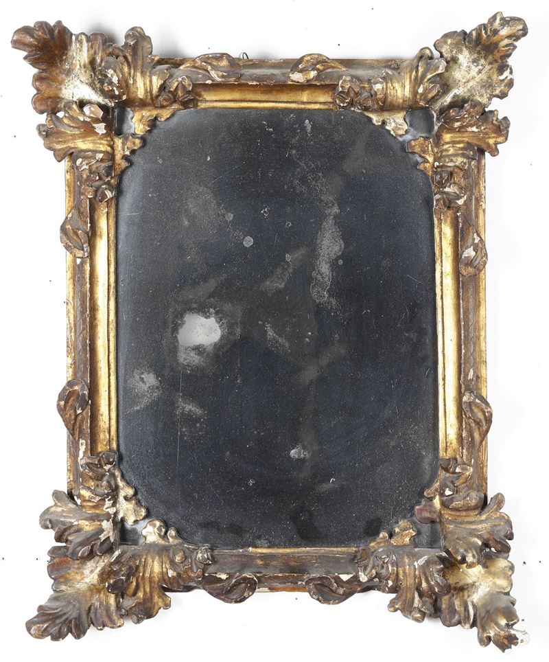 Specchiera in legno intagliato e dorato. XVIII secolo  - Asta Antiquariato - Cambi Casa d'Aste