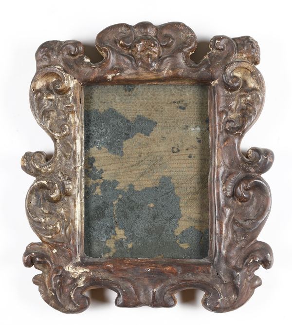 Specchierina in leegno intagliato. Venezia XVIII secolo