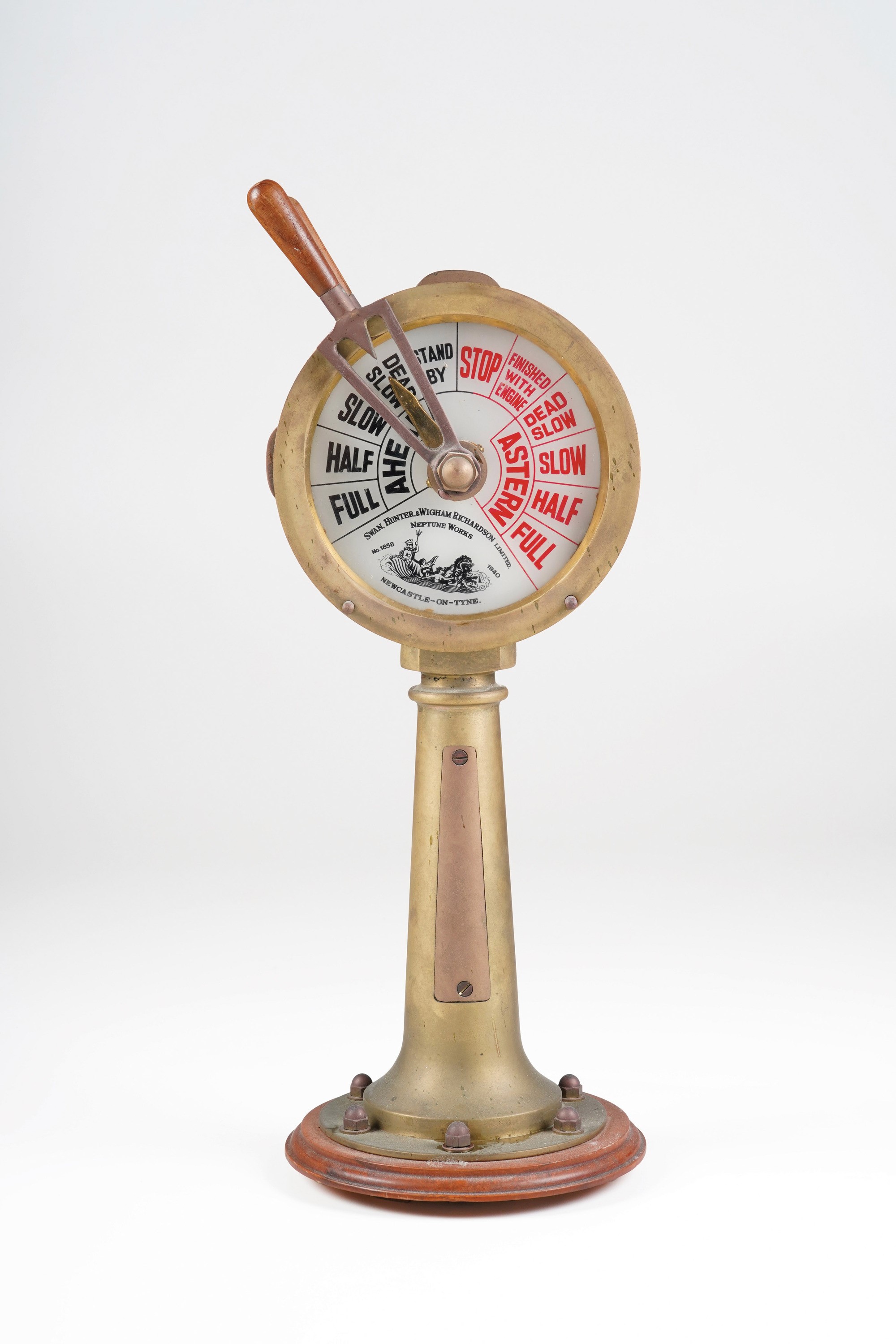 Piccolo Telegrafo di Macchina. Swan Hunter & Wigham Richardson, Newcastle