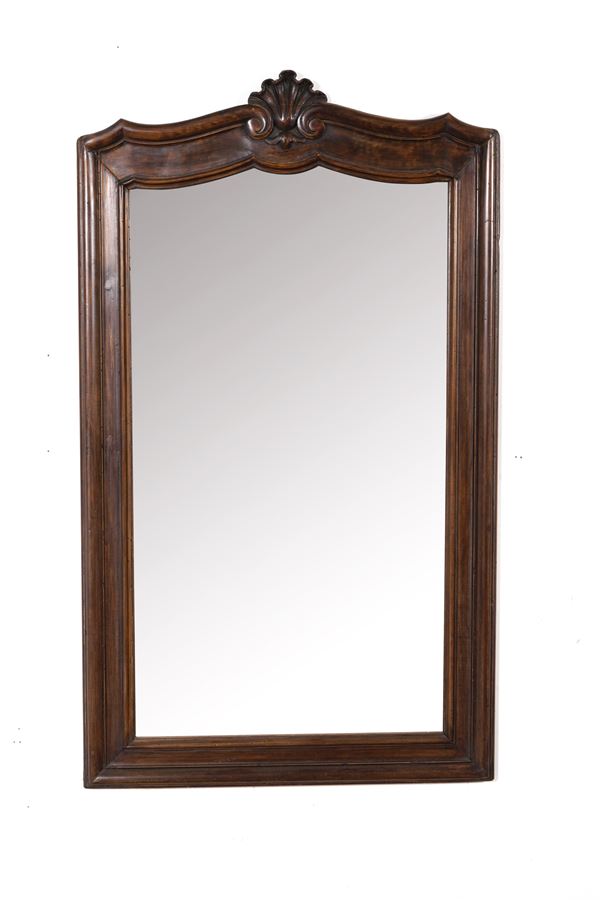 Specchio in legno intagliato. XIX-XX secolo