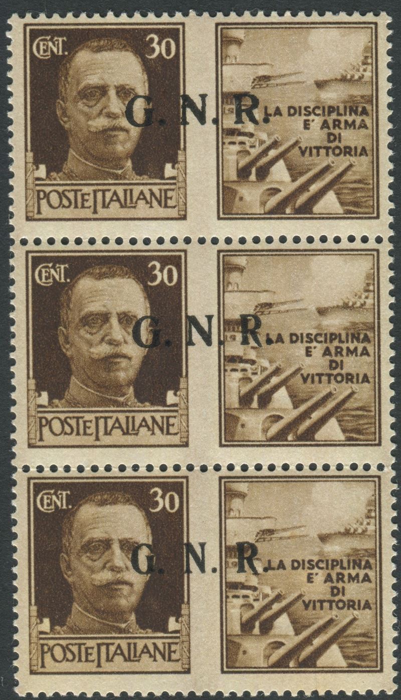 1944, Repubblica Sociale Italiane, Propaganda di Guerra. 30 cent. bruno I tipo, “trittico” di cui il primo es. con la soprastampa del II tipo, il terzo con la soprastampa del III tipo e quello centrale con la soprastamp “G.N. “ del II tipo ed “R” del III (17/I, 17/Ia e 17/II).  - Auction Postal History and Philately - Cambi Casa d'Aste
